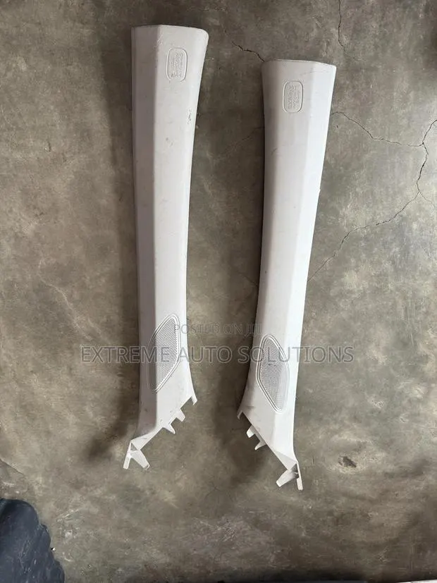 2023-2025 Honda Hr-v Front Left Right Windshield a Pillar Trim Set · Photo 1