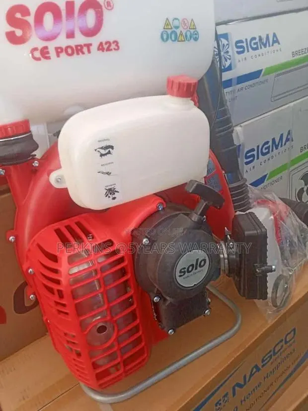 Cocoa Easy Go Spraying Machine · Photo 1