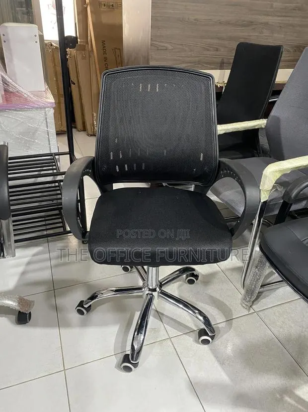 Ergonomic Mesh Office Swivel Chair · Photo 1