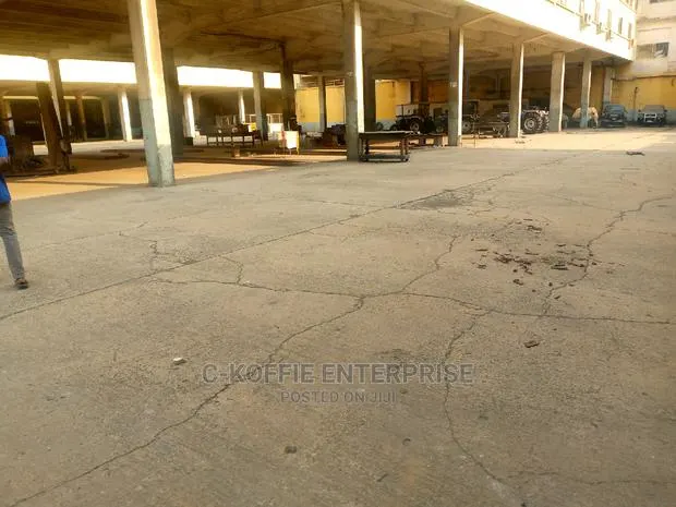 1000 Sqm Warehouse at Accra Central for Rent · Photo 1