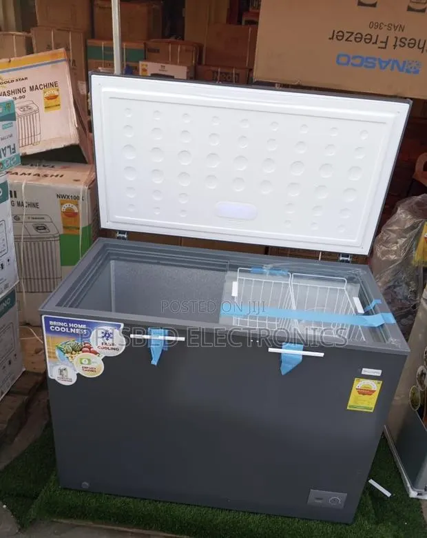 Nasco Durable Chest Freezer 290 Liters · Photo 1