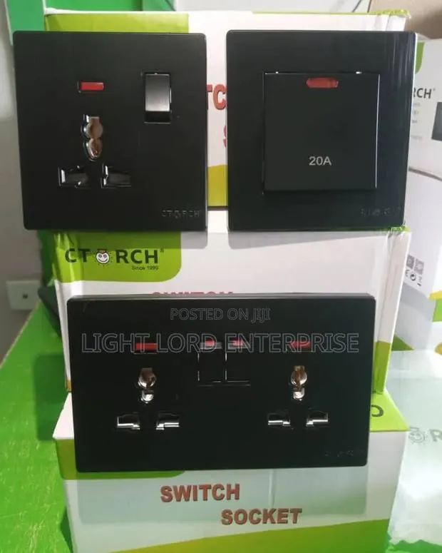 Stips Black Ctorch Sockets · Photo 1