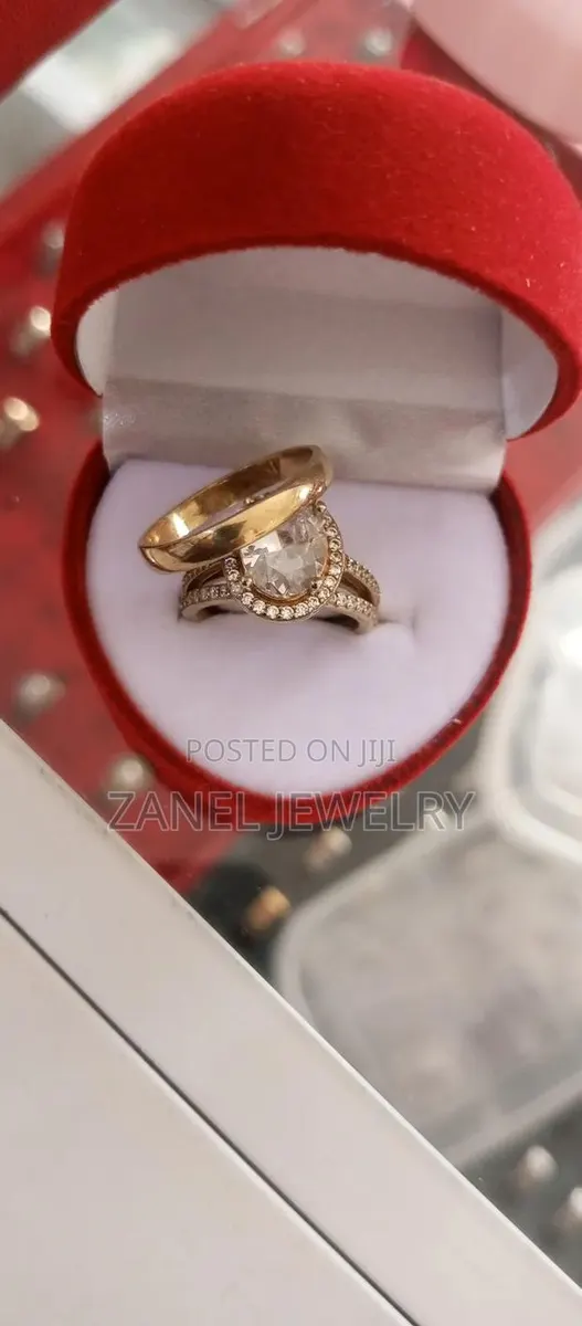Original Gold Dust Wedding Rings · Photo 2