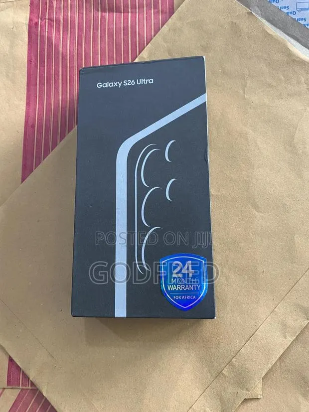 New Samsung Galaxy S26 Ultra 5G 1 TB Black · Photo 1