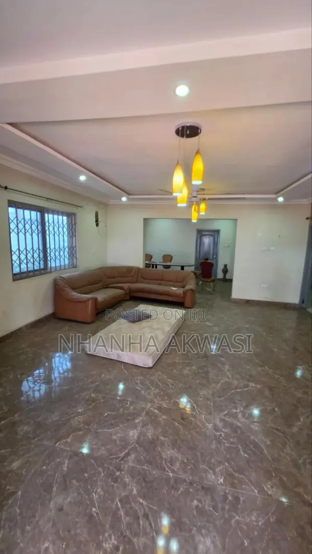 4bdrm House in Spintex Community 18, Sakumono for rent · Photo 1