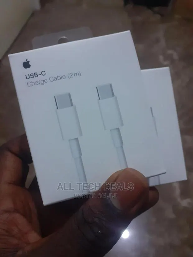 Apple USB C to USB C Cable · Photo 1