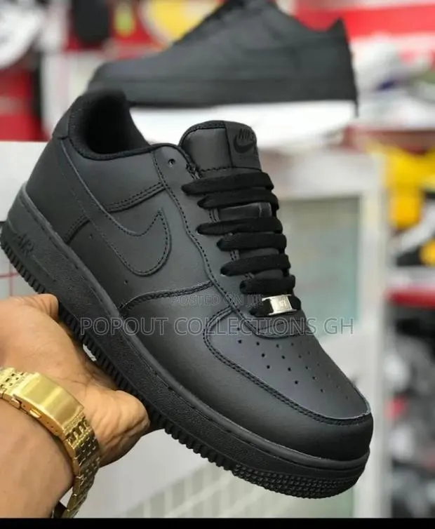 Nike Air Force · Photo 1