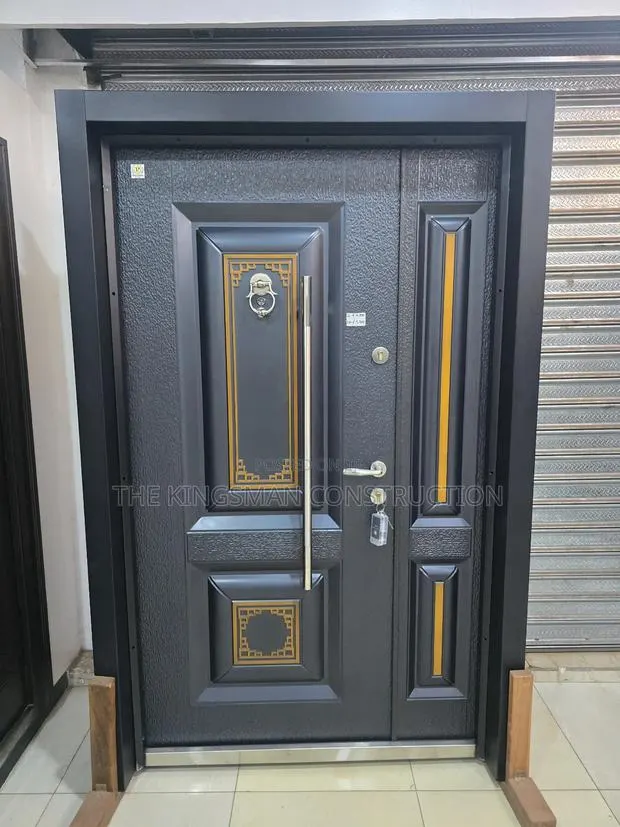Special Doors · Photo 1