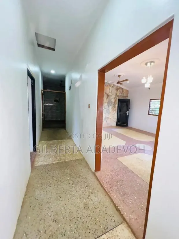 2bdrm Apartment in Borga Homes, Danfa for rent · Photo 1