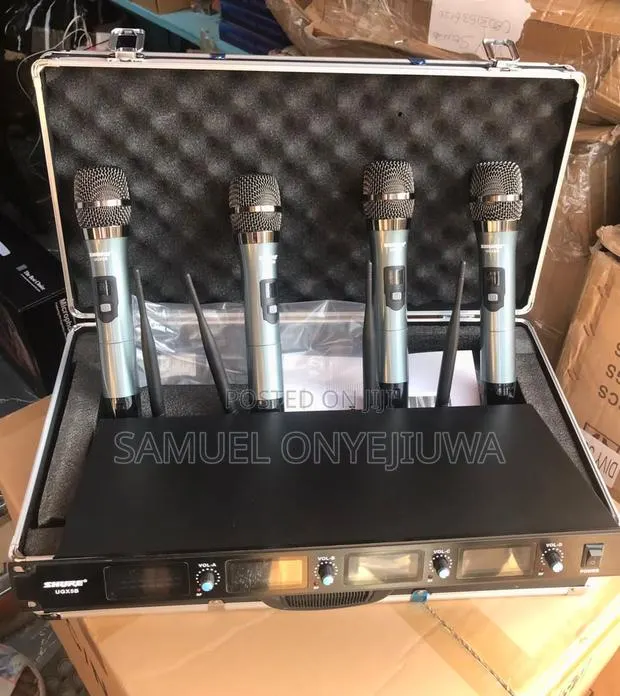 4in1 Shure Wireless Microphone Ugx5 · Photo 1