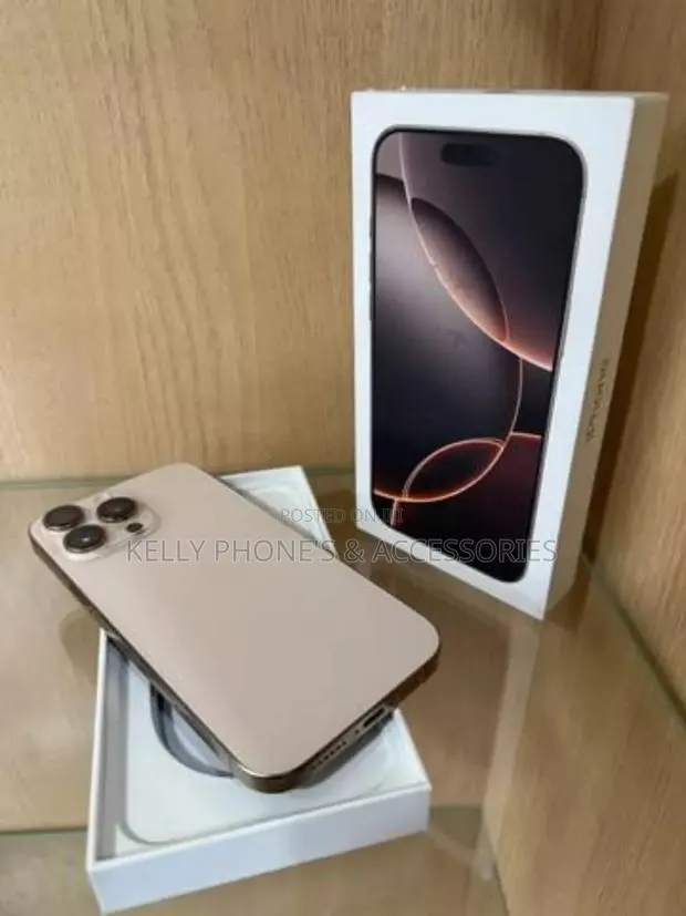New Apple iPhone 16 Pro Max 256 GB Gold · Photo 1