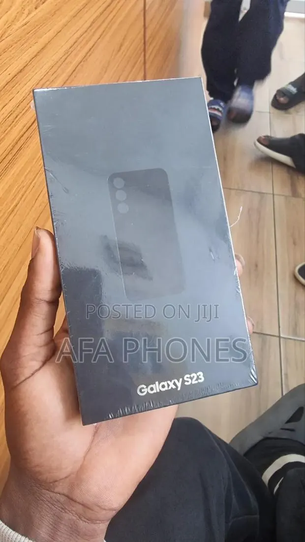 New Samsung Galaxy S23 128 GB Black · Photo 1