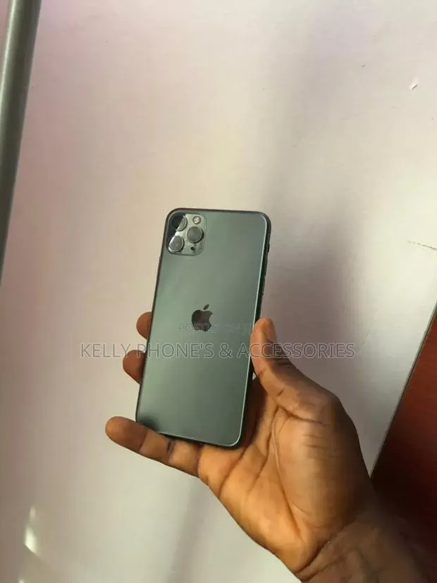 Apple iPhone 11 Pro 256 GB Green · Photo 1