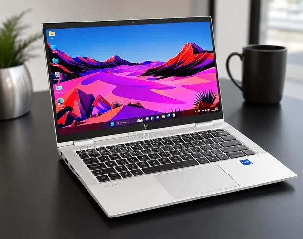 New Laptop HP EliteBook x360 1030 G8 16GB Intel Core i5 SSD 512GB · Photo 1