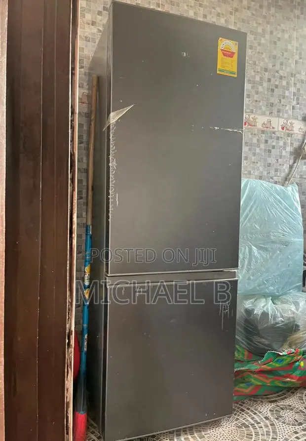 TLC Refrigerator · Photo 1
