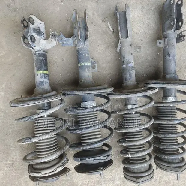 Toyota Camry Spider Front Shocks · Photo 1