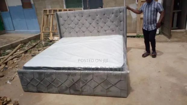 Queen Size Bed Frame With Free Delivery · Photo 1