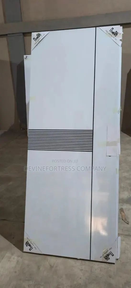 High Quality PVC Bedroom Doors White Colors · Photo 1