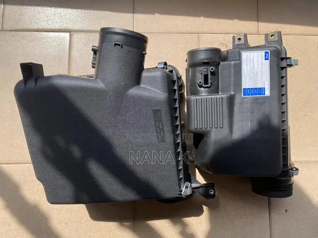Land Cruiser Prado Air Cleaner Box · Photo 1