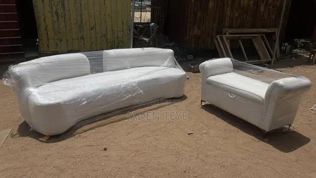White Designed Fabric Sofa Plus Opening Table and Seat · Photo 1