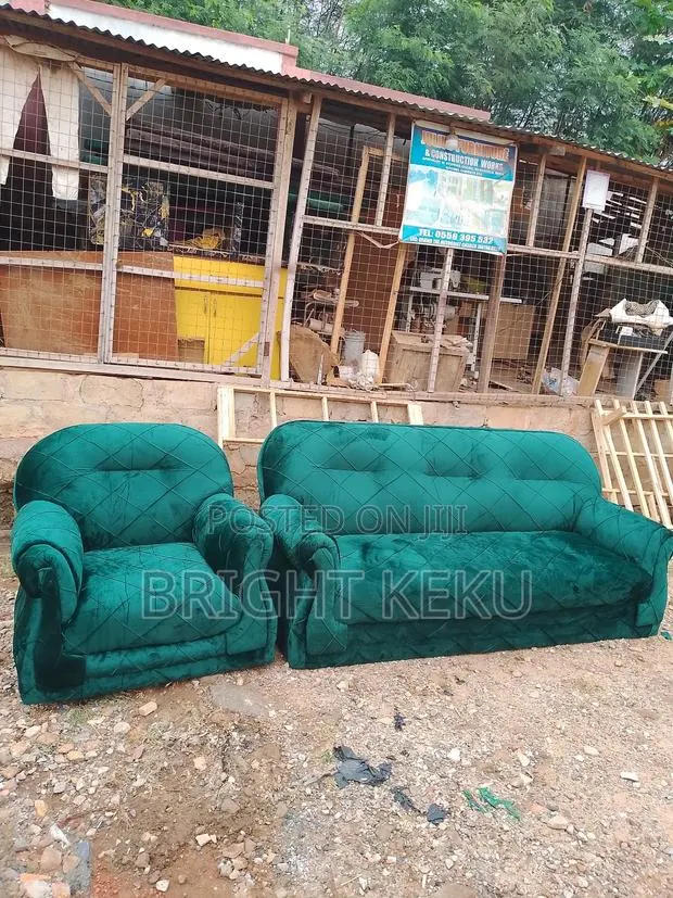 Quality Stuffing Chair With Cool Price · Photo 1