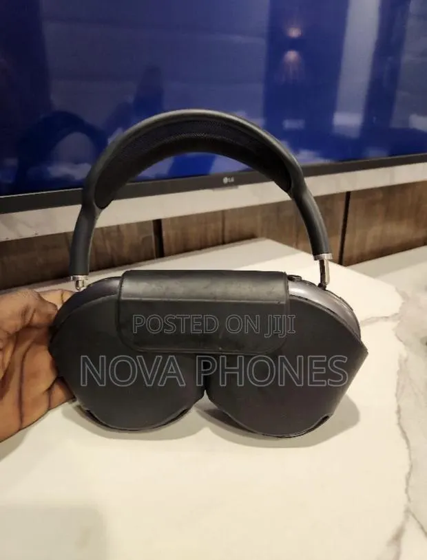 Airpods Max · Photo 1
