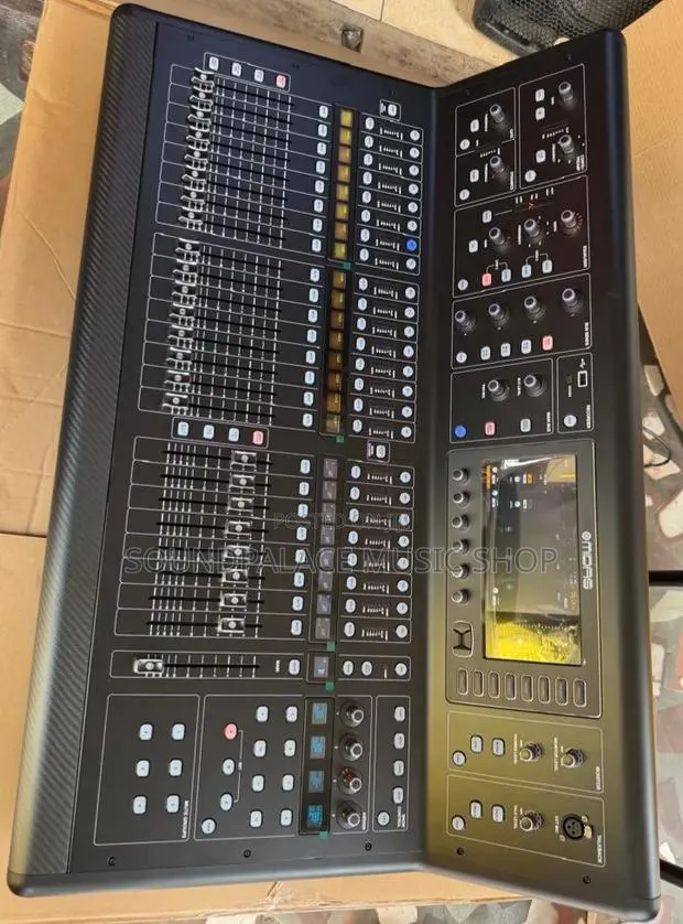 Midas M32 Live, a Professional 40-Input Digital Mixer · Photo 1