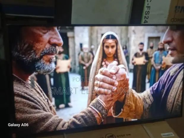 Samsung 43-Inch Full Hd Smart Tv – Crystal Clear Entertainment · Photo 1