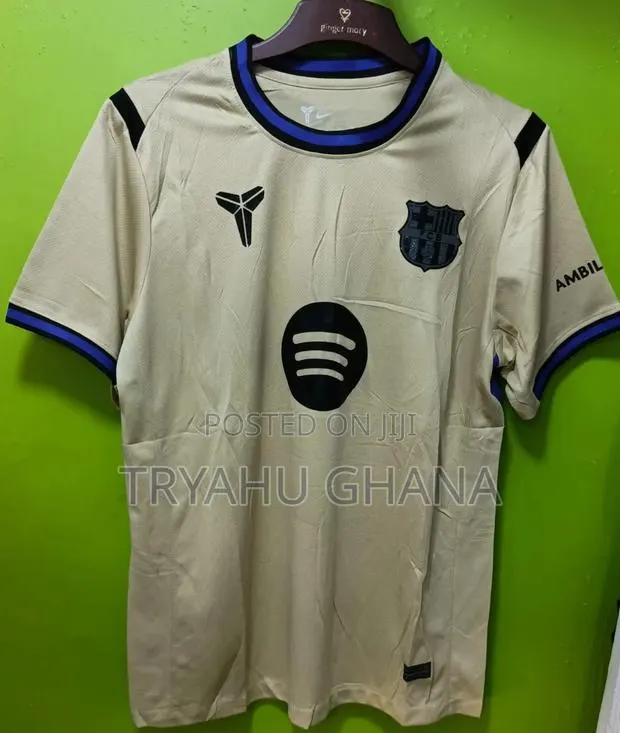 Affordable And Quality 2025/26 Barcelona Away Jerseys Available · Photo 1