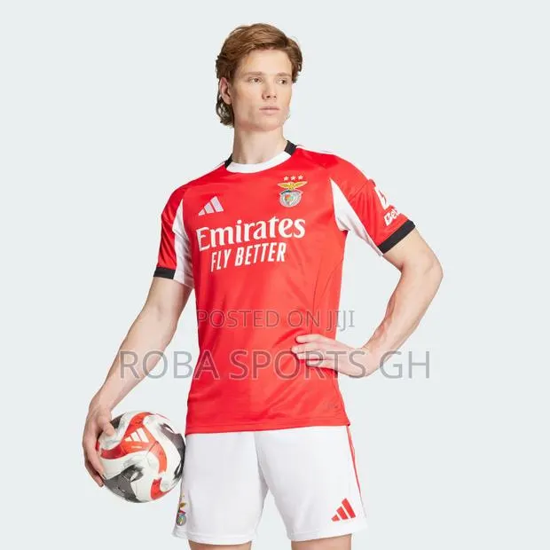 2025/26 Benfica Home Jersey · Photo 1