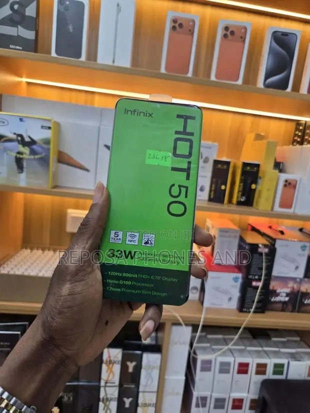 New Infinix Hot 50 256 GB Silver · Photo 1