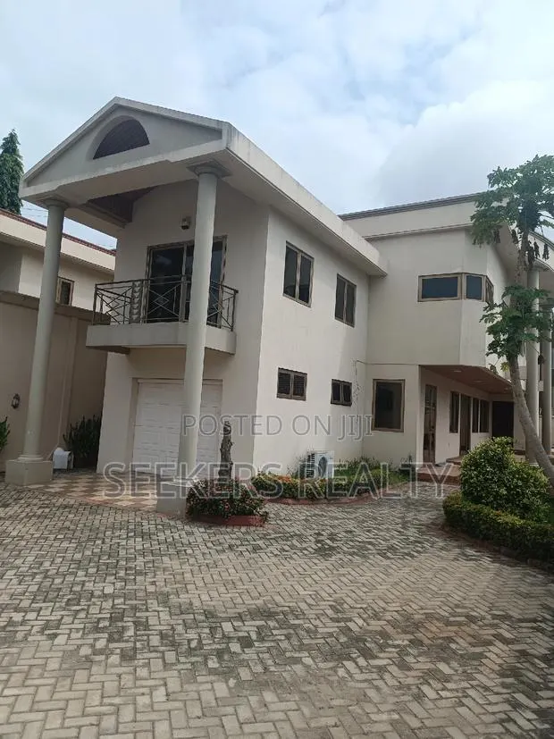 6bdrm House in Seekers Realty, Cantonments for rent · Photo 1