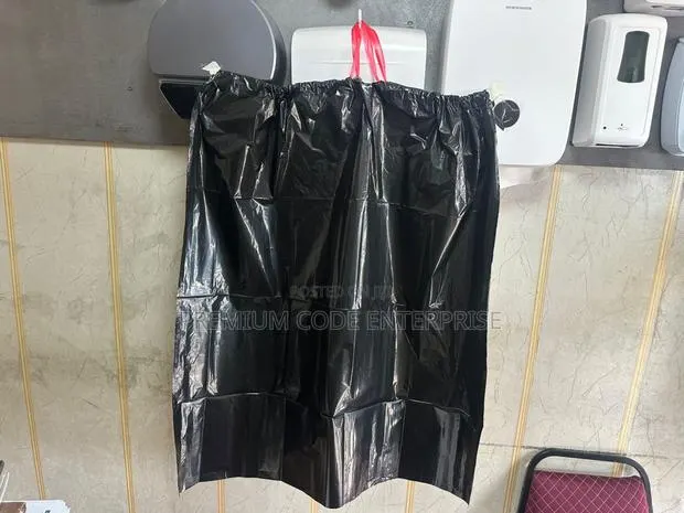 100l Black Trash Bin Liner Bags With Handle – 120pcs · Photo 1