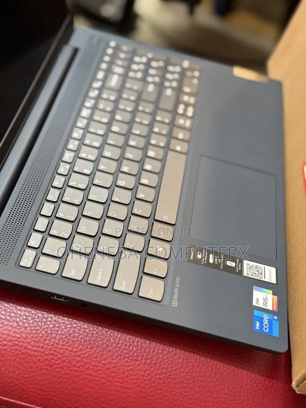 Laptop Lenovo IdeaPad 5 Slim 13th Gen i7 8GB Intel Core i5 SSD 256GB · Photo 1