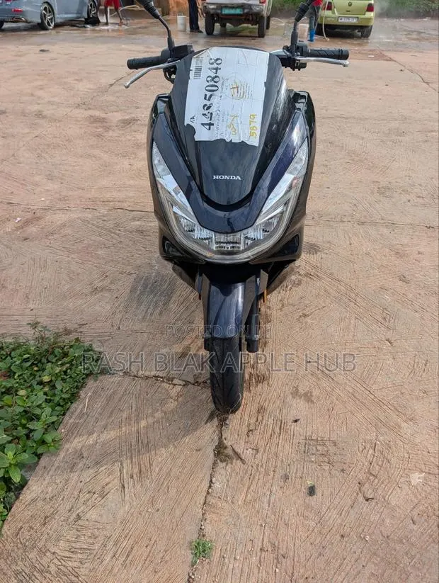 Honda 2018 Black · Photo 1