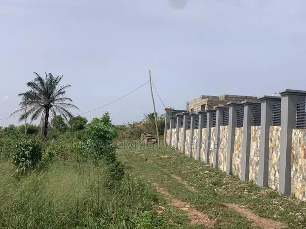 Land for Sale · Photo 1