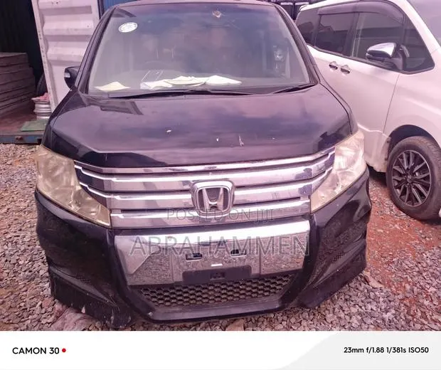 Honda Stepwgn 2012 Black · Photo 1