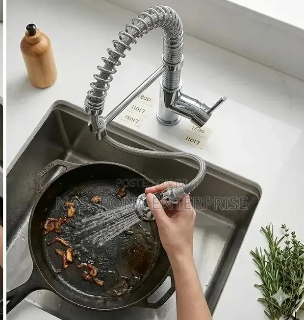 Silver Pull Down Kitchen Faucet Tap · Photo 1