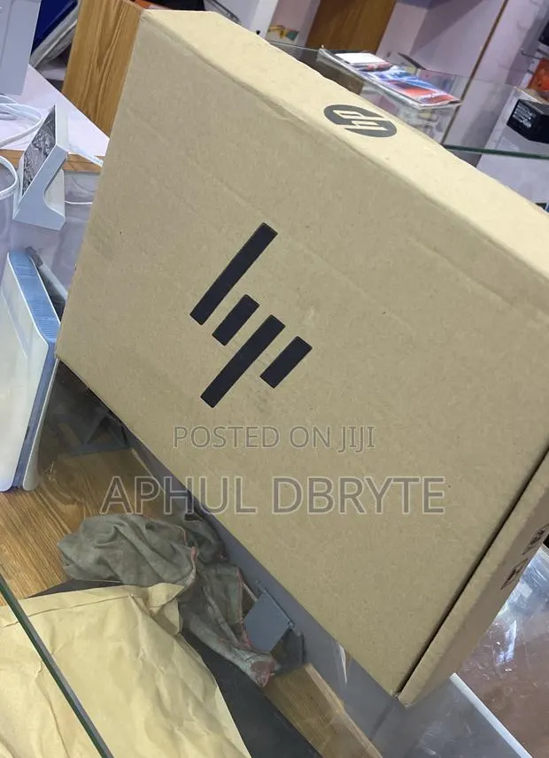 Laptop HP EliteBook 840 G6 8GB Intel Core I5 SSD 256GB · Photo 1