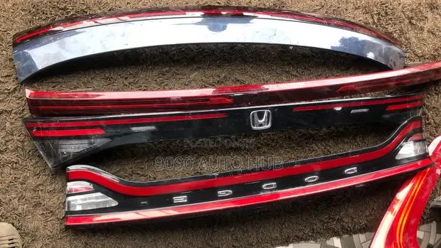Kia• Hyundai Elantra• Honda Accord• Dodge Charger 2015–2023 TrunkLight · Photo 1