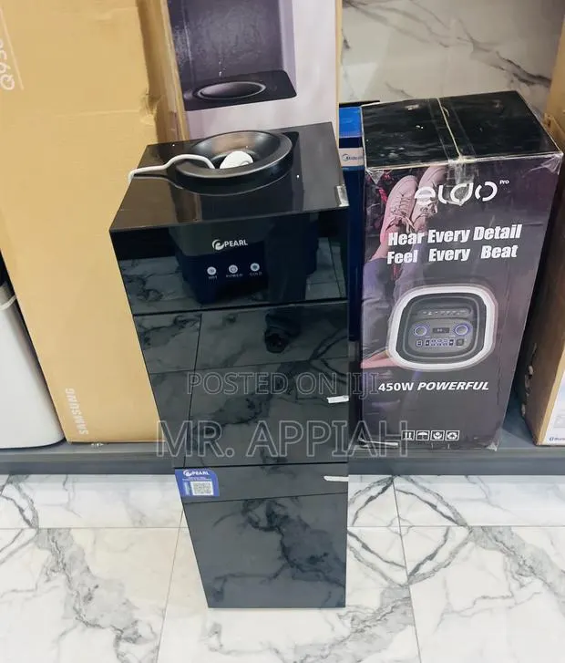 Elegant Black Pearl PWD-4015 Hot/Black Switch Water Dispenser · Photo 1