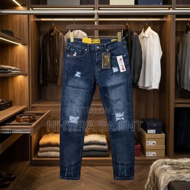 Jeans Trouser Available · Photo 1