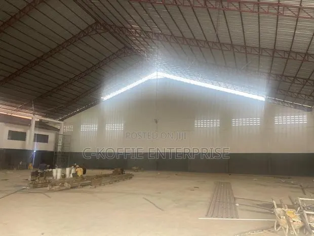 1400 SQM Warehouse at Accra Central for Rent · Photo 1