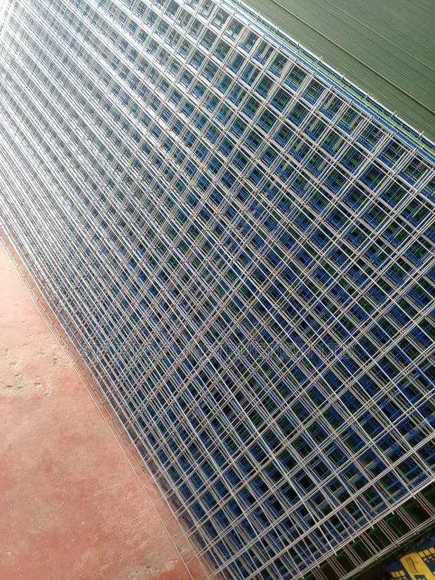 2 Inch by 2 Inch Wire Mesh. 8ft by 4ft · Photo 1
