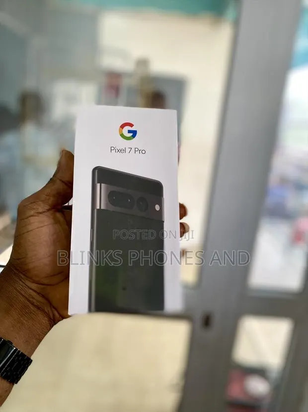 New Google Pixel 7 Pro 128 GB Gold · Photo 1