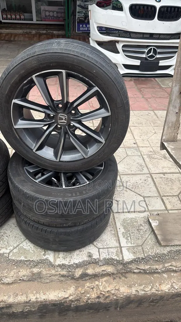 Honda Civic Rims With Tyres Exl Home Used · Photo 1