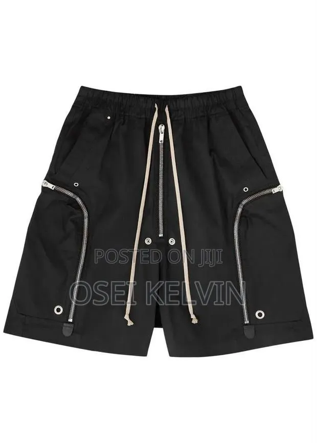 Rick Owens Shorts · Photo 1
