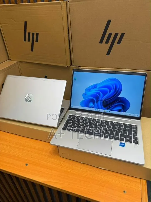New Laptop HP ProBook 640 G8 8GB Intel Core i5 SSD 256GB · Photo 1