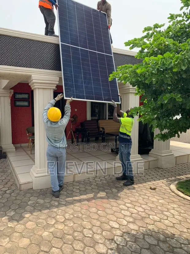 715W Bi-Facial Solar Panel · Photo 1