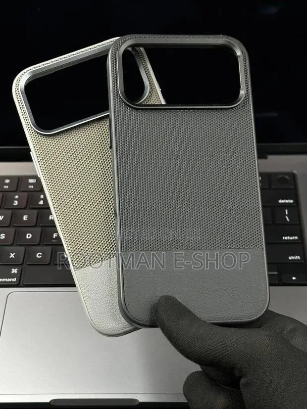 Vegan Matrix Leather Back Case for iPhone 17 Pro Max · Photo 1